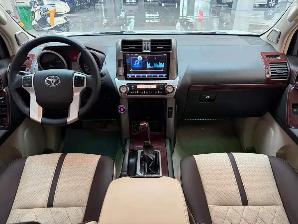 Toyota Prado (Import) — миниатюра 6