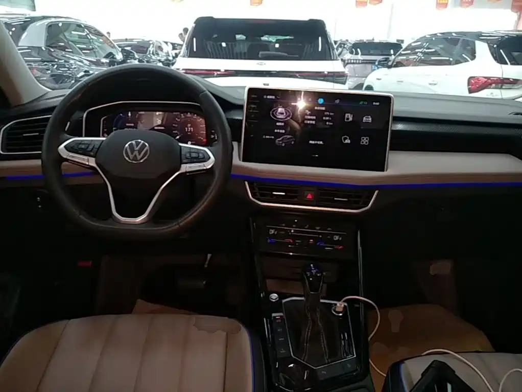 Volkswagen Tayron GTE — миниатюра 10