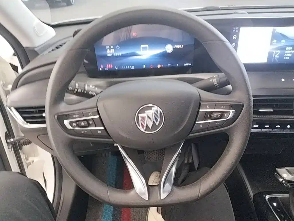 Buick Verano — миниатюра 11