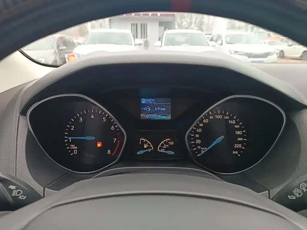Ford Focus — миниатюра 12