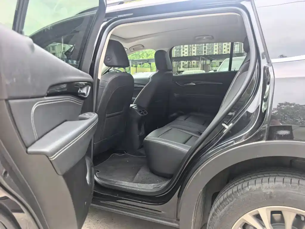 Buick Envision Plus — миниатюра 4