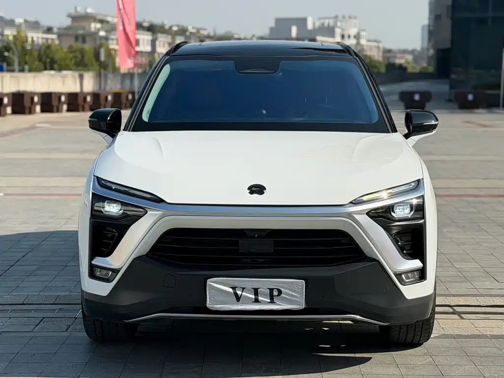 NIO NIO ES8