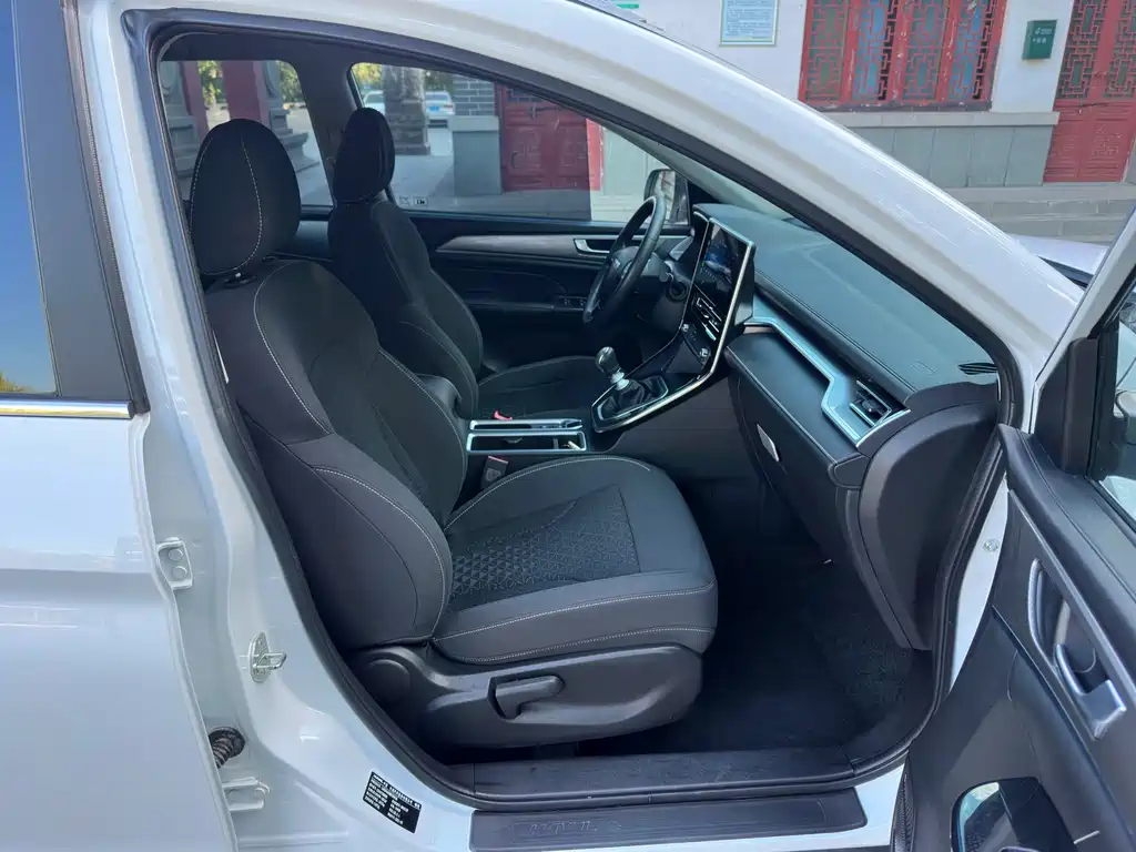 Haval M6 — миниатюра 17