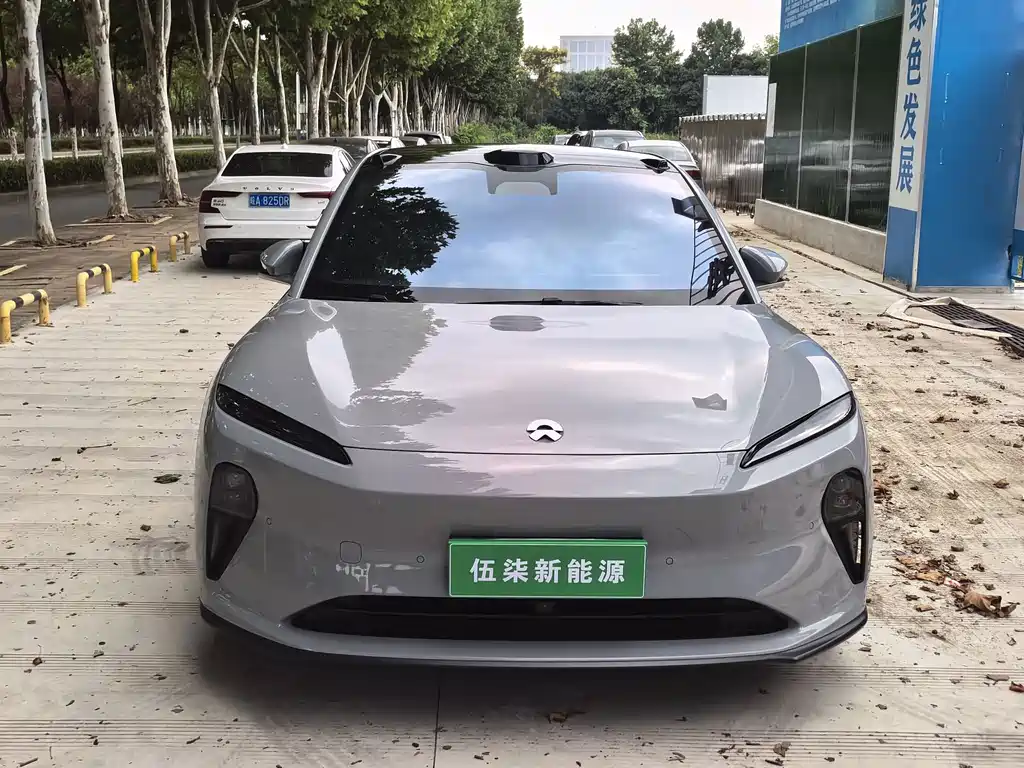 NIO ET5T — миниатюра 2