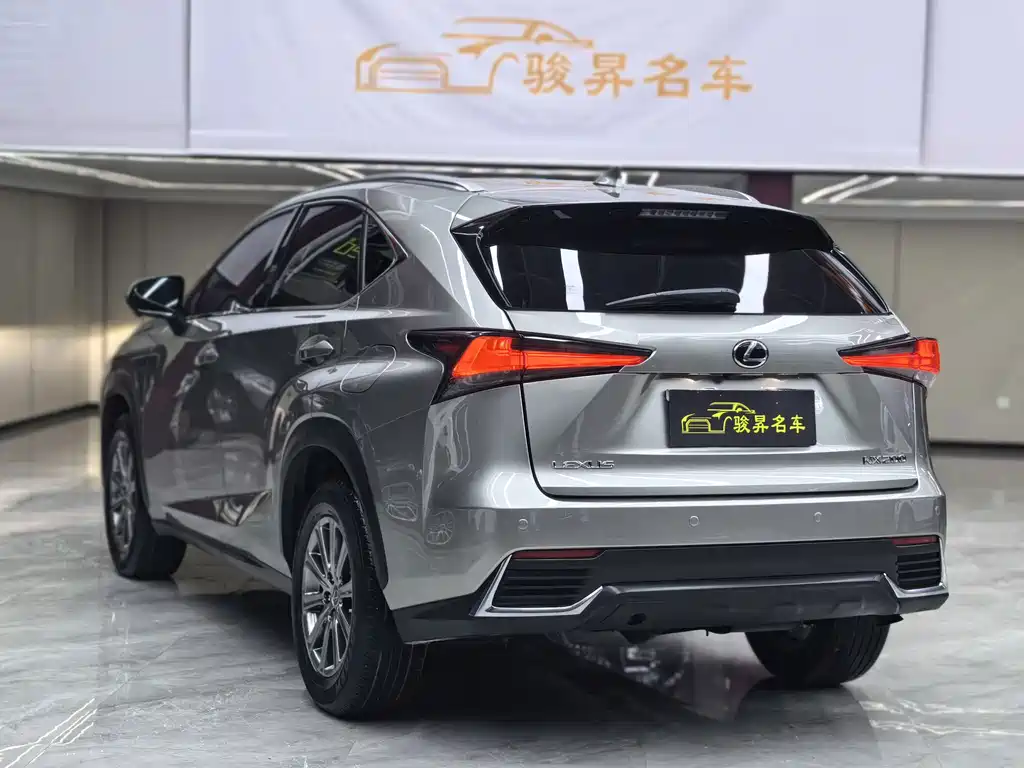 Lexus NX — миниатюра 4