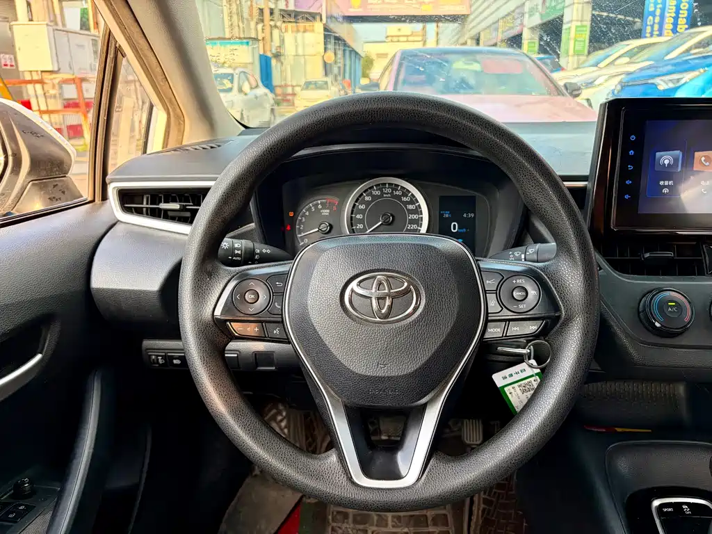 Toyota Corolla — миниатюра 12