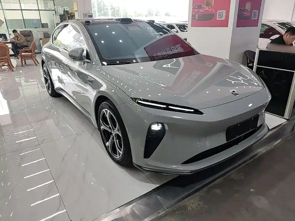 NIO ET5 — миниатюра 4