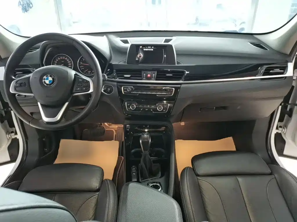 BMW X1 — миниатюра 6