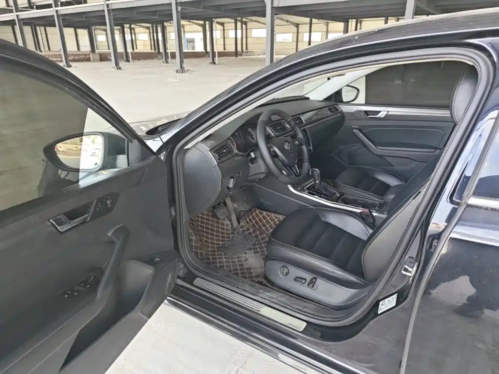 Volkswagen Passat — миниатюра 16