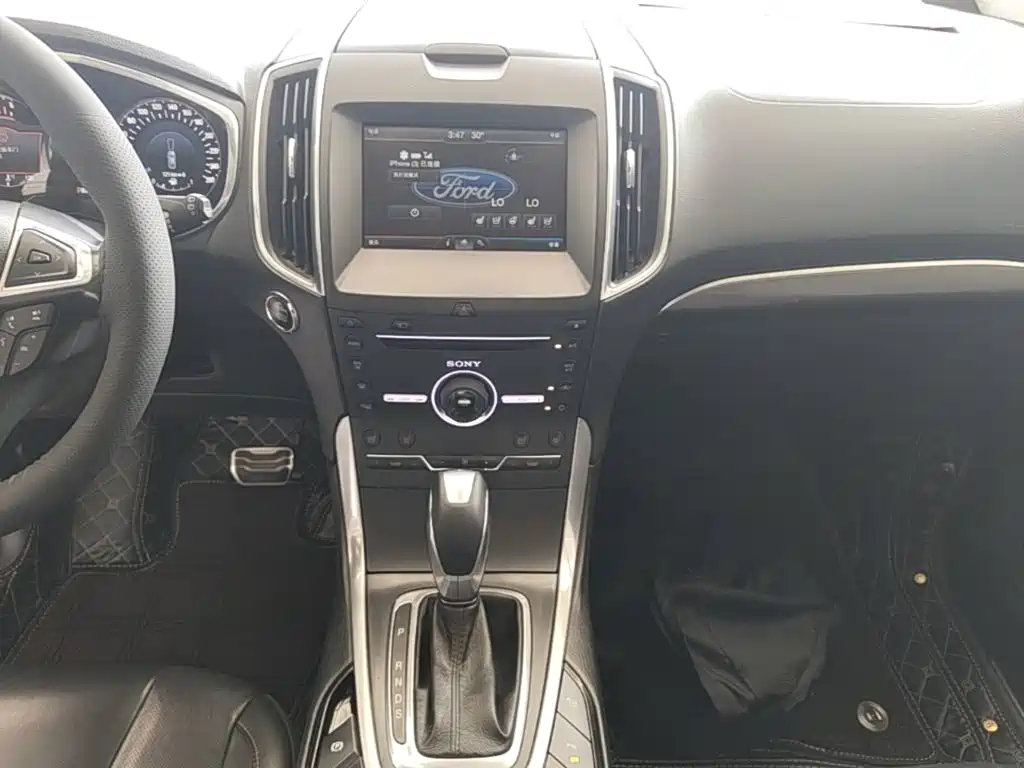 Ford Edge — миниатюра 13
