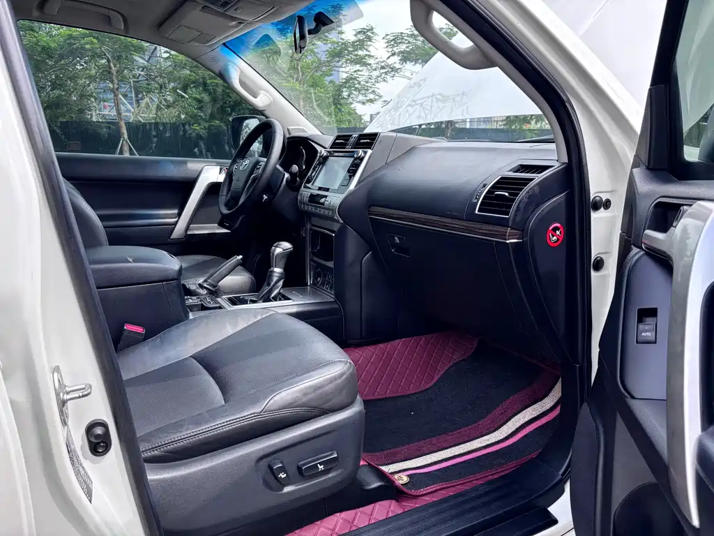 Toyota Land Cruiser Prado 2018 3.5L AT TX-L