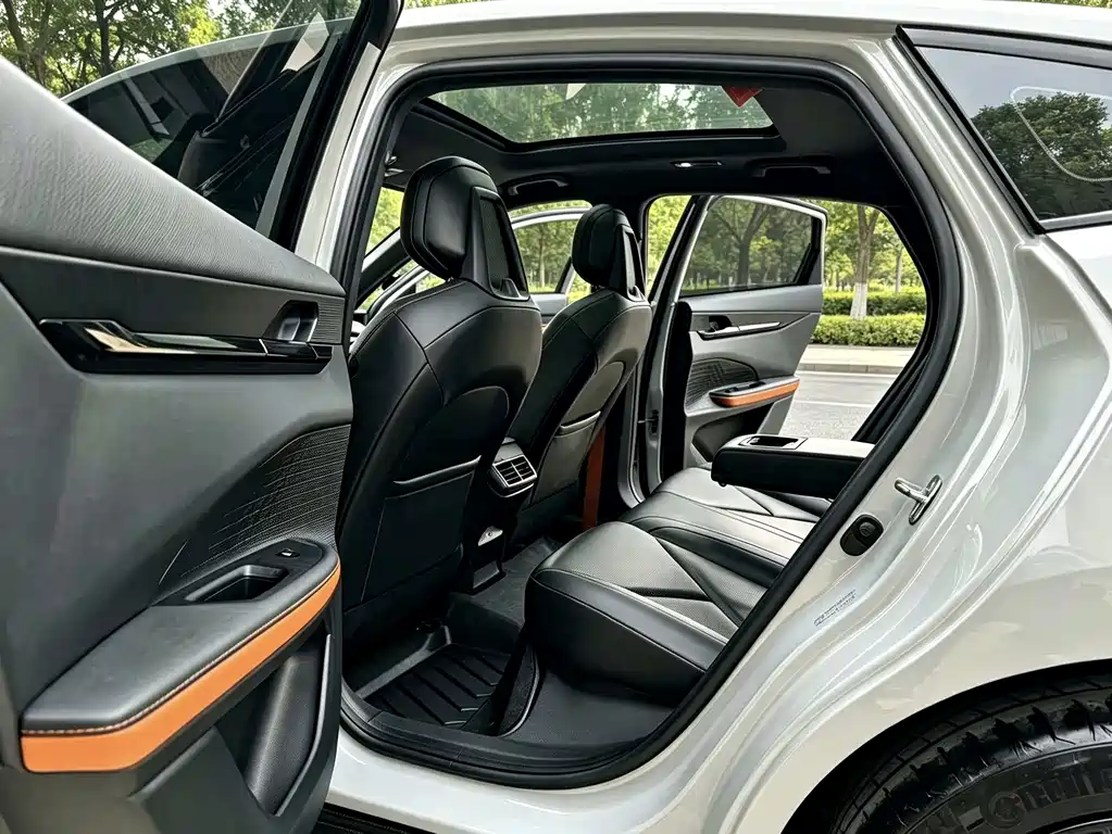 Changan UNI-V — миниатюра 7