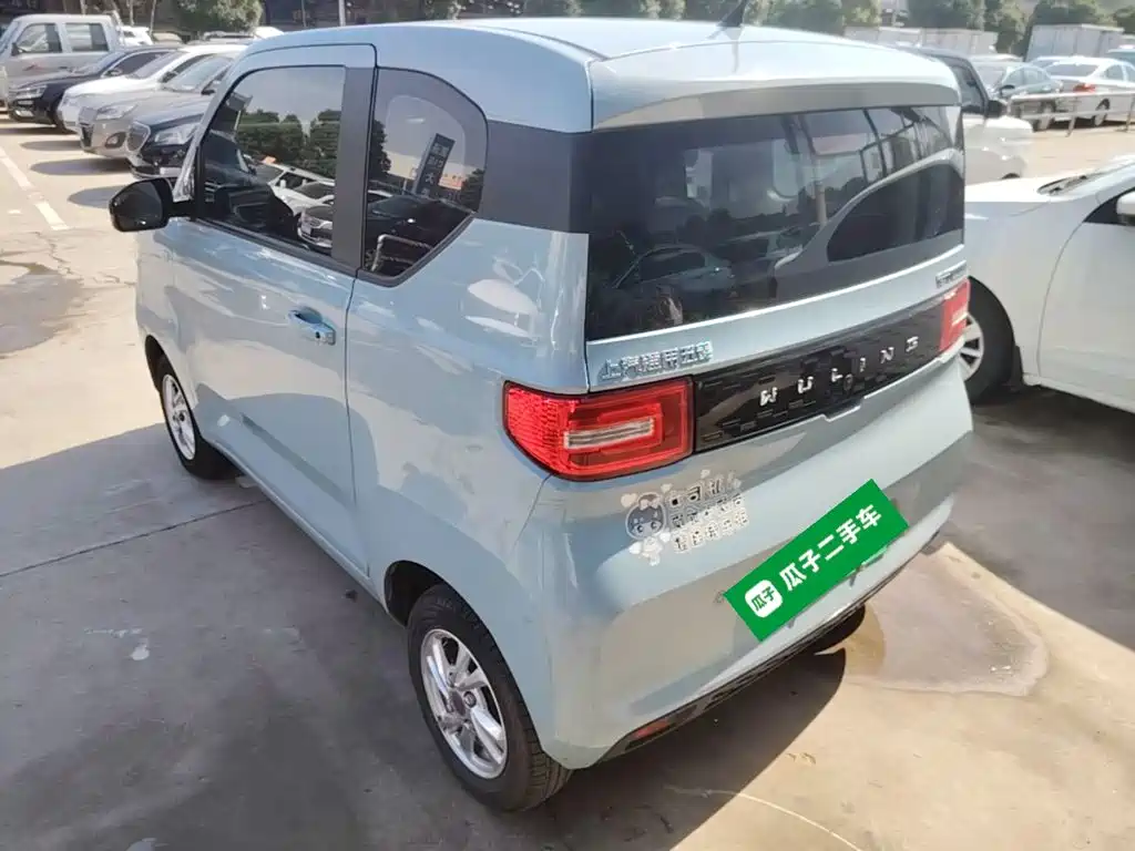 Wuling MINIEV — миниатюра 5