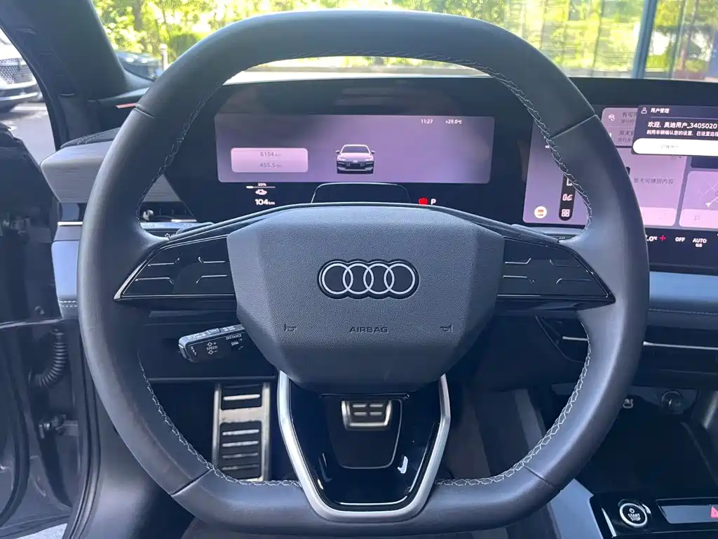 Audi A6L e-tron — миниатюра 11