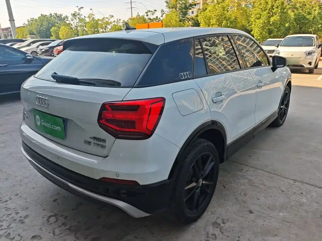 Audi Q2L — миниатюра 7