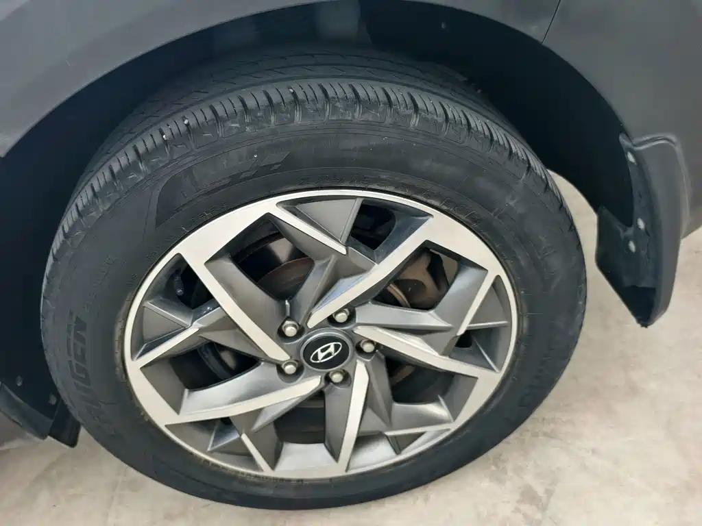 Hyundai Tucson — миниатюра 11