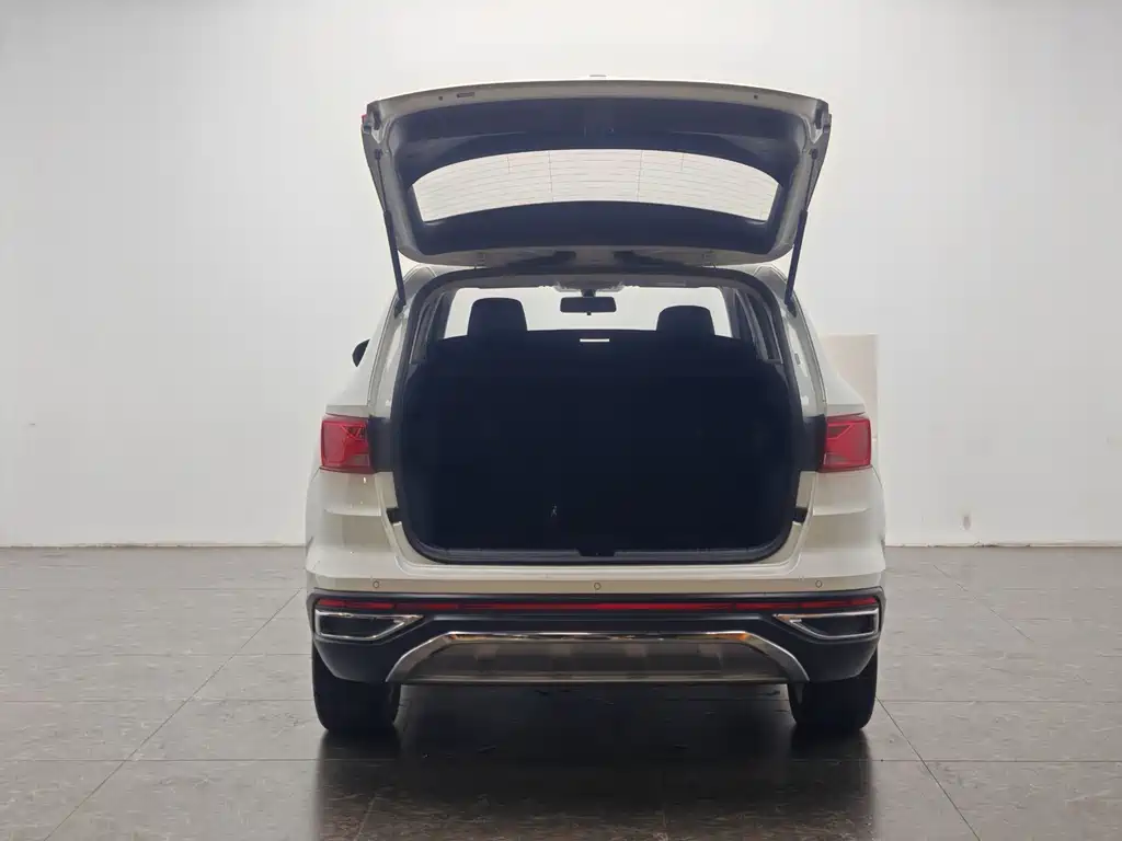 Jetta VS7 — миниатюра 13