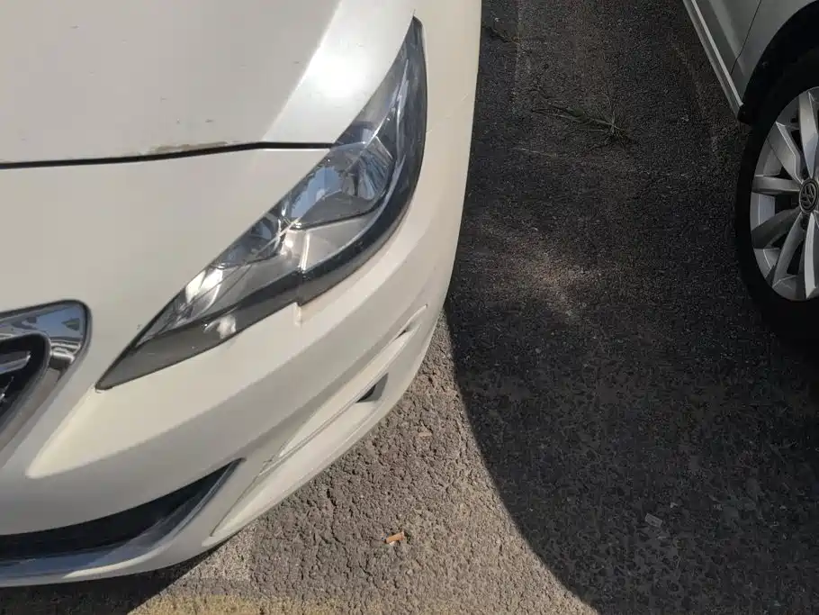 Peugeot 408 — миниатюра 5