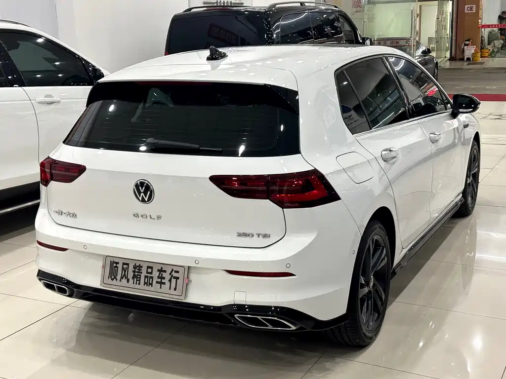 Volkswagen Golf — миниатюра 36