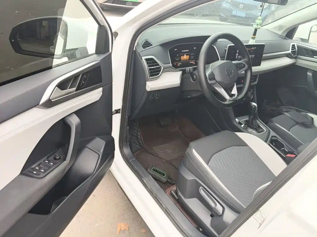 Volkswagen Tharu — миниатюра 16