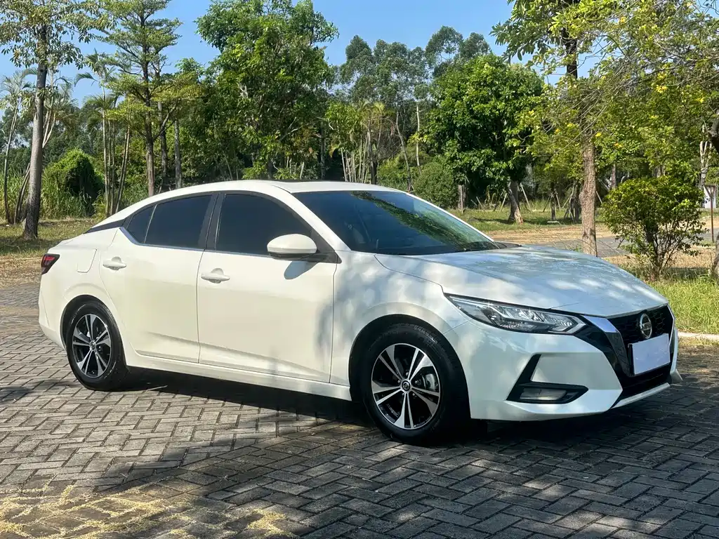 Nissan Sylphy — миниатюра 3