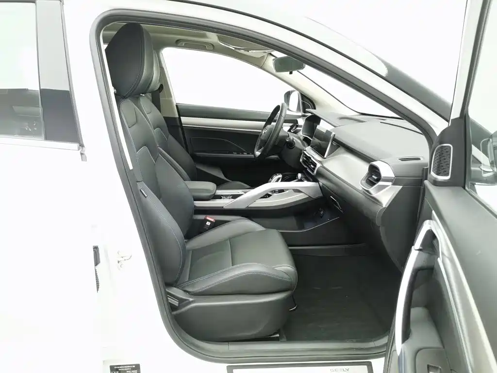 Geely Binyue NEV — миниатюра 23