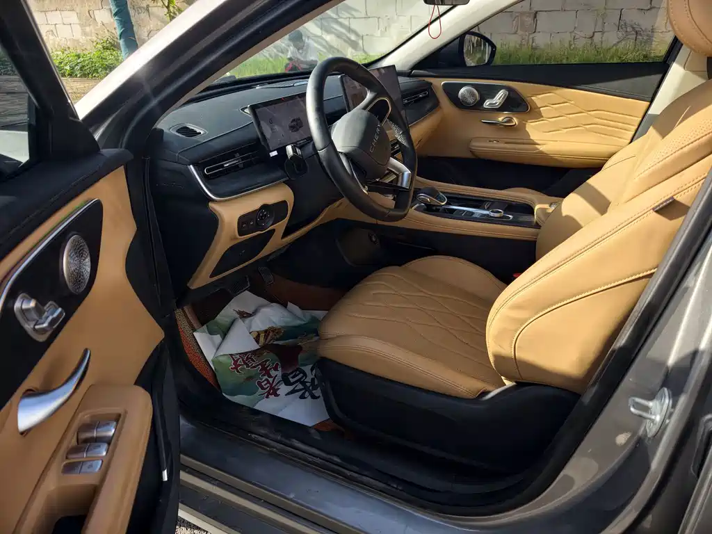 Chery Arrizo 8 PRO — миниатюра 4