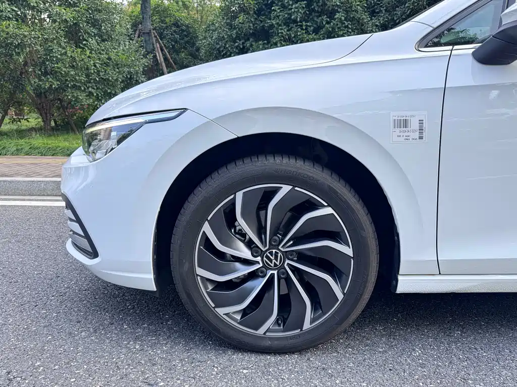 Volkswagen Golf — миниатюра 7