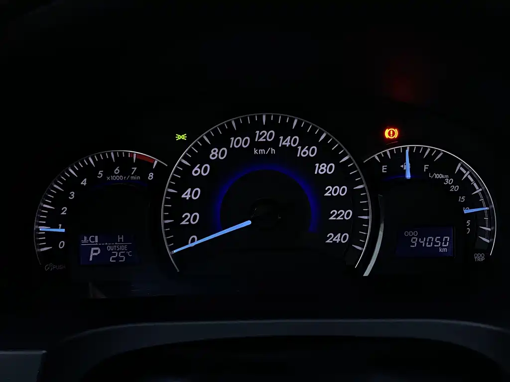 Toyota Camry — миниатюра 7