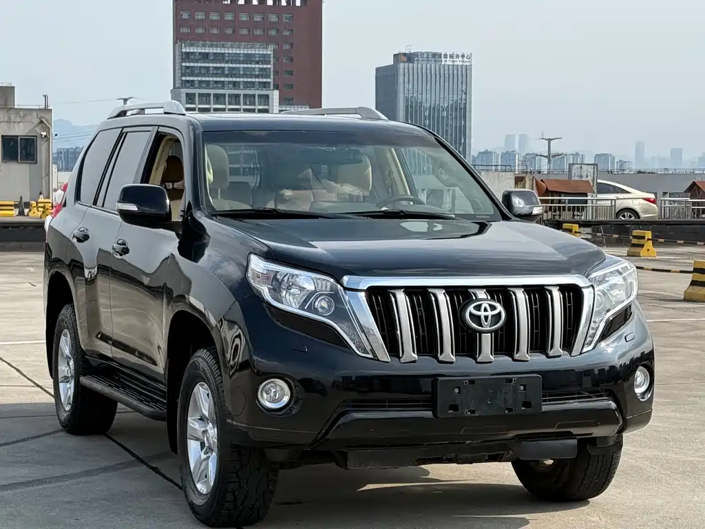 Toyota Prado — миниатюра 3