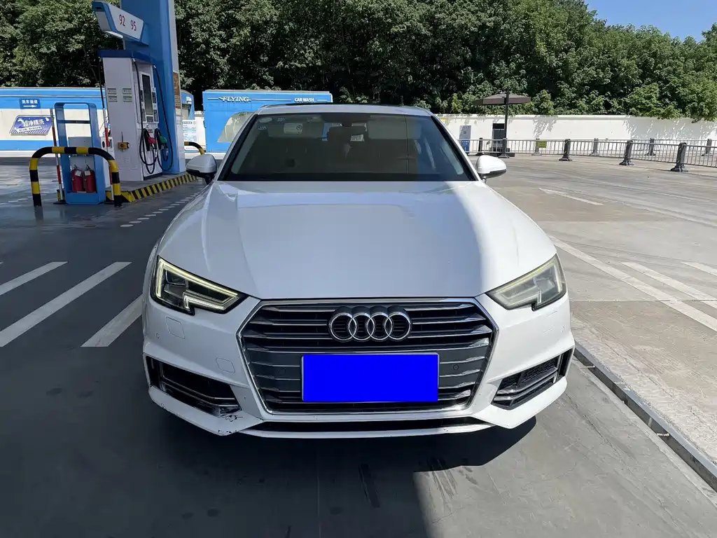 Audi A4L — миниатюра 2