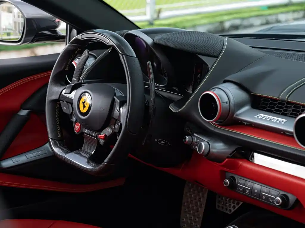 Ferrari 812 — миниатюра 10