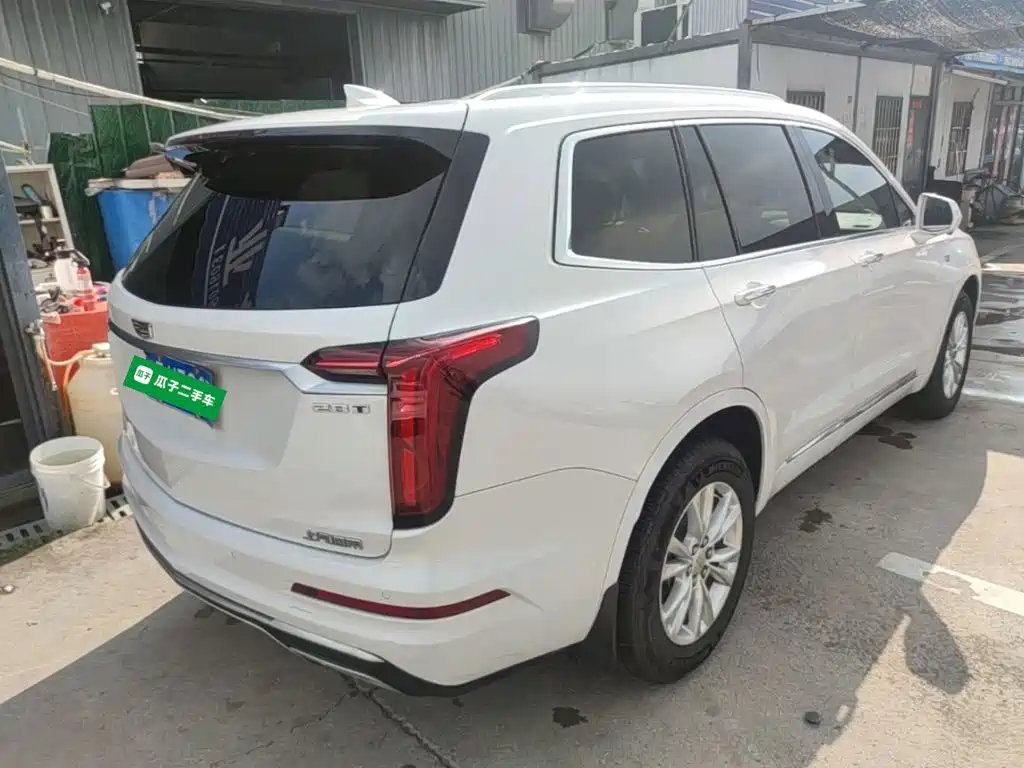 Cadillac XT6 — миниатюра 7