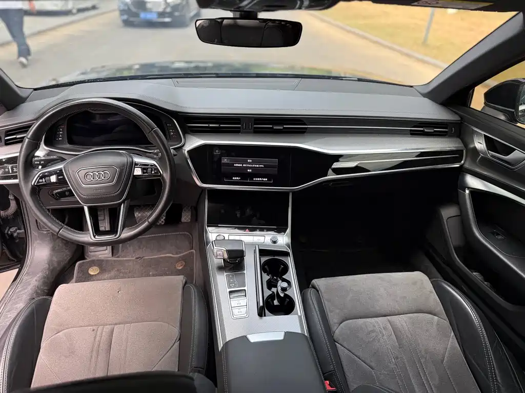 Audi A6L — миниатюра 5