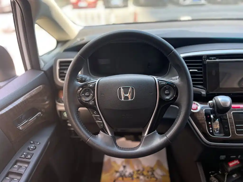 Honda Odyssey — миниатюра 15