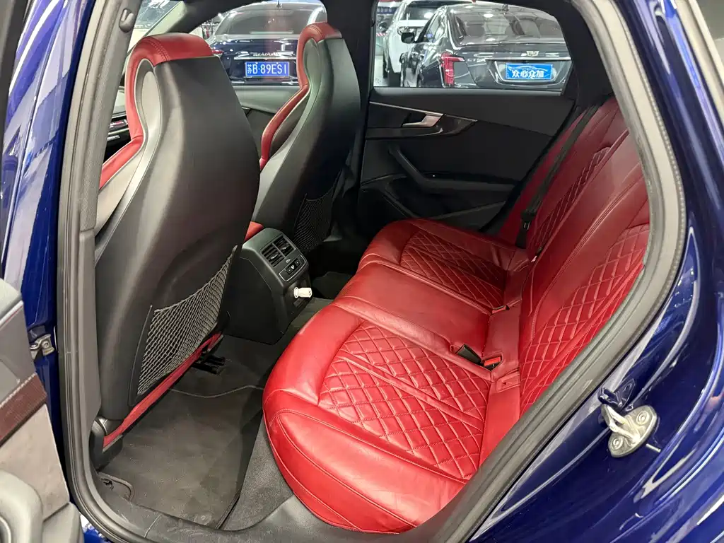 Audi S4 — миниатюра 8