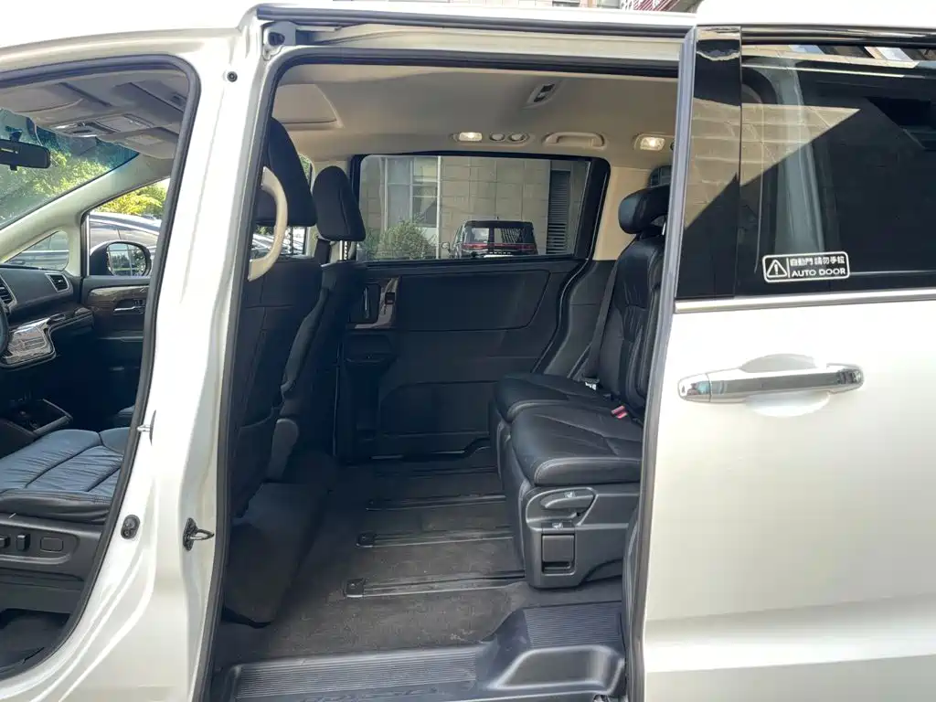 Honda Odyssey — миниатюра 13