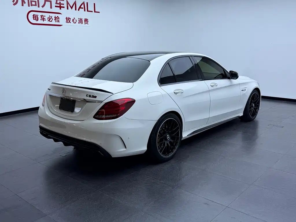 Mercedes-Benz C-Class AMG — миниатюра 6