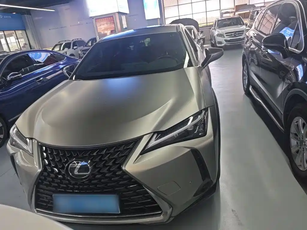 Lexus UX — миниатюра 3