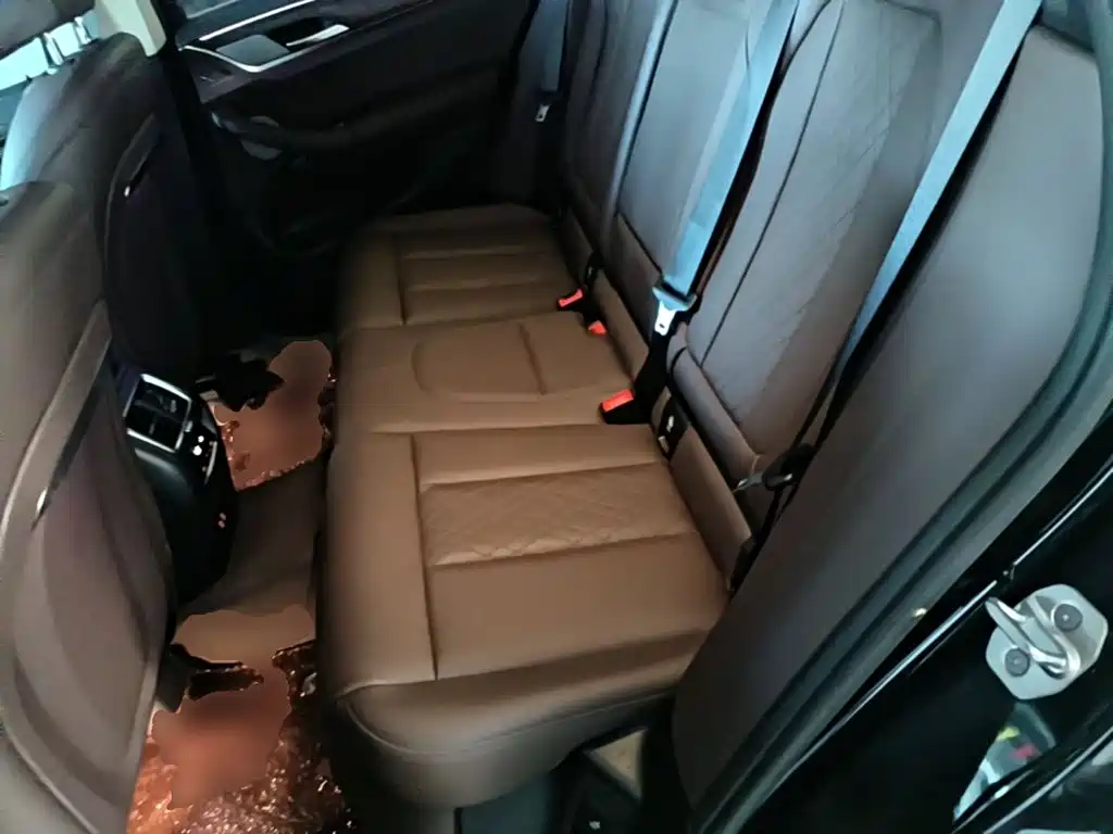 BMW X3 — миниатюра 17