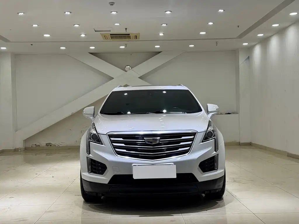 Cadillac XT5 — миниатюра 2