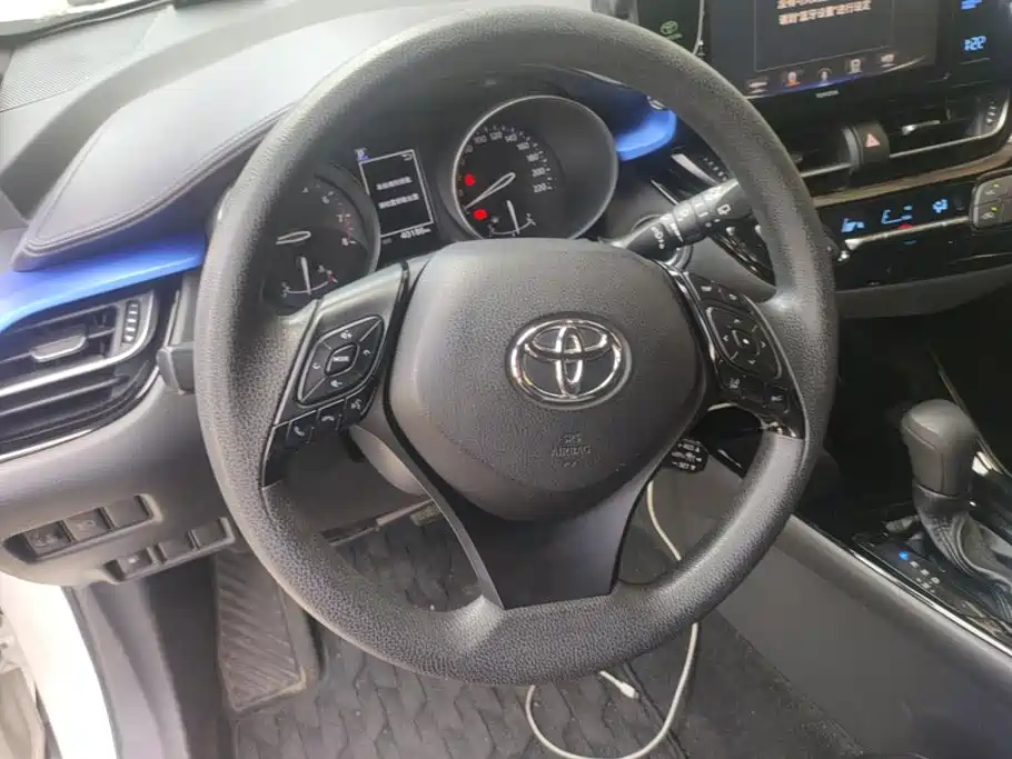Toyota IZOA — миниатюра 15