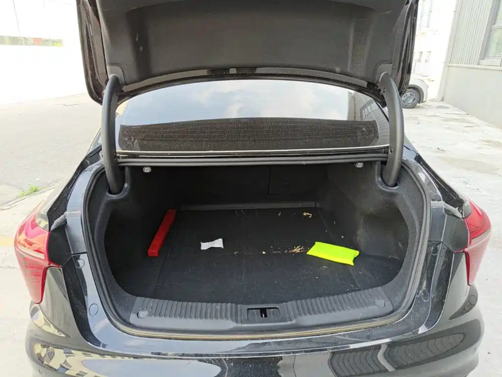 Hongqi Hongqi H5 PHEV — миниатюра 15