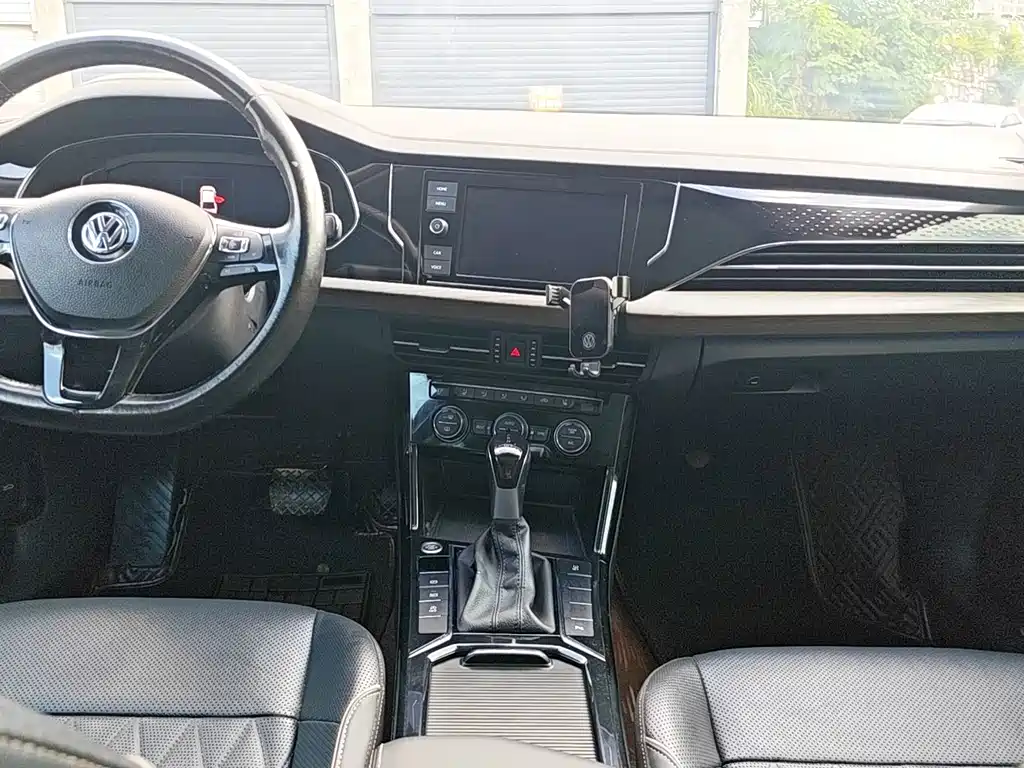 Volkswagen Passat — миниатюра 6