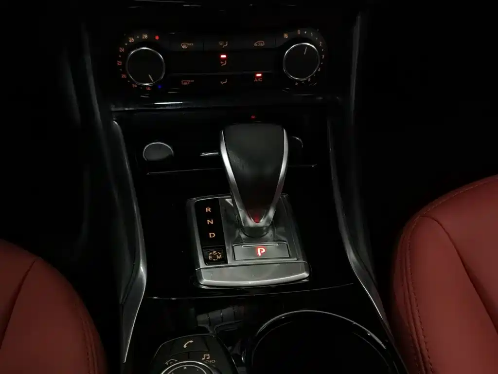 Infiniti QX30 — миниатюра 13