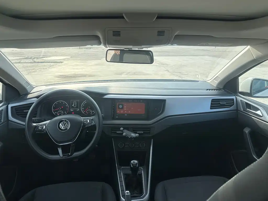 Volkswagen Polo — миниатюра 11