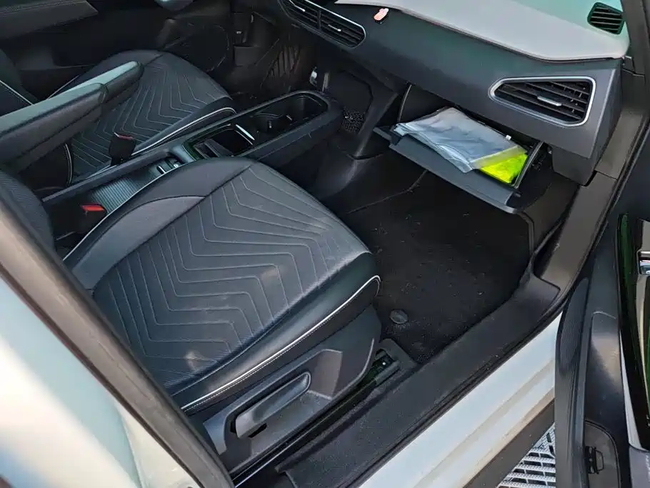Volkswagen ID.3 — миниатюра 8