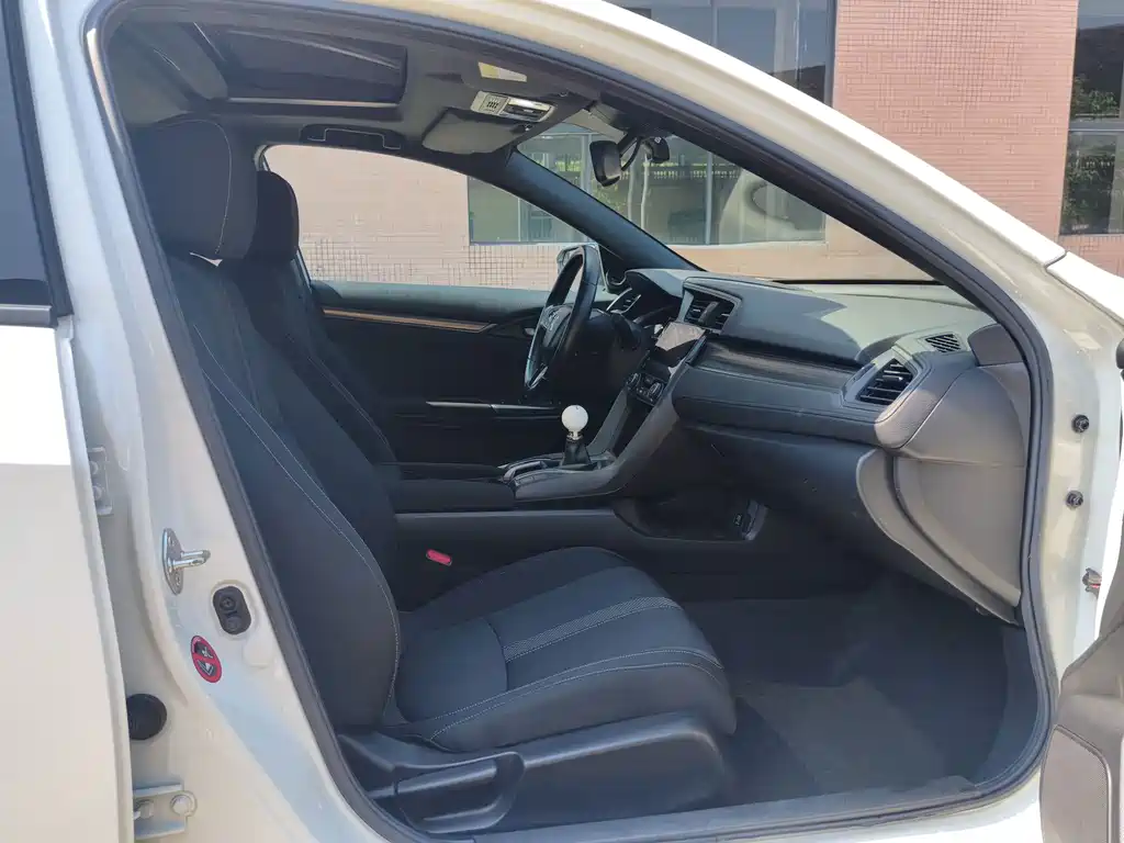 Honda Civic — миниатюра 11