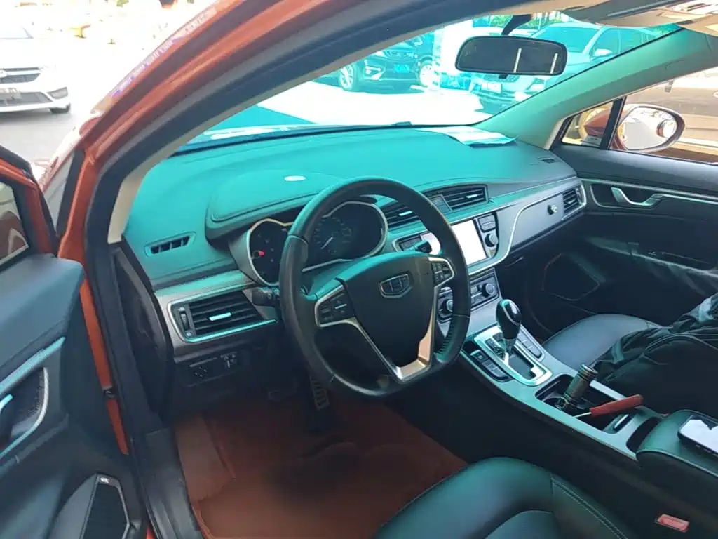 Geely Emgrand GS — миниатюра 10