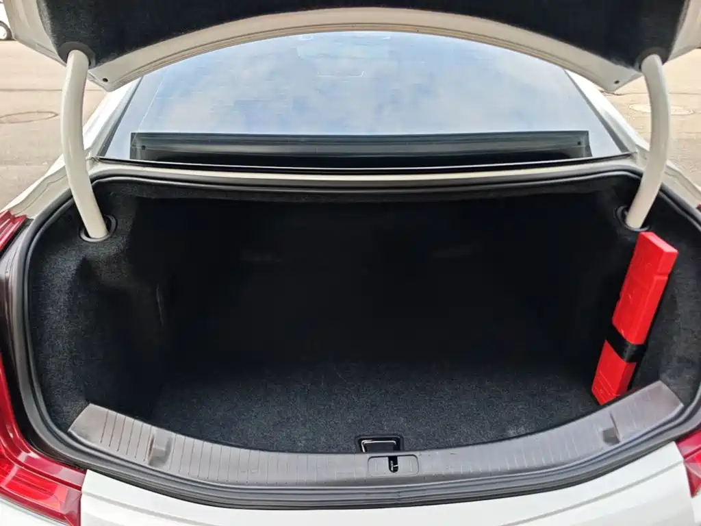 Cadillac XTS — миниатюра 19